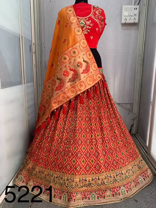 Lehenga Chunni