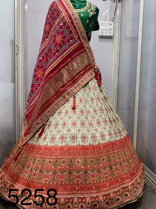 Lehenga Chunni