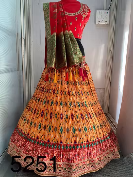 Lehenga Chunni